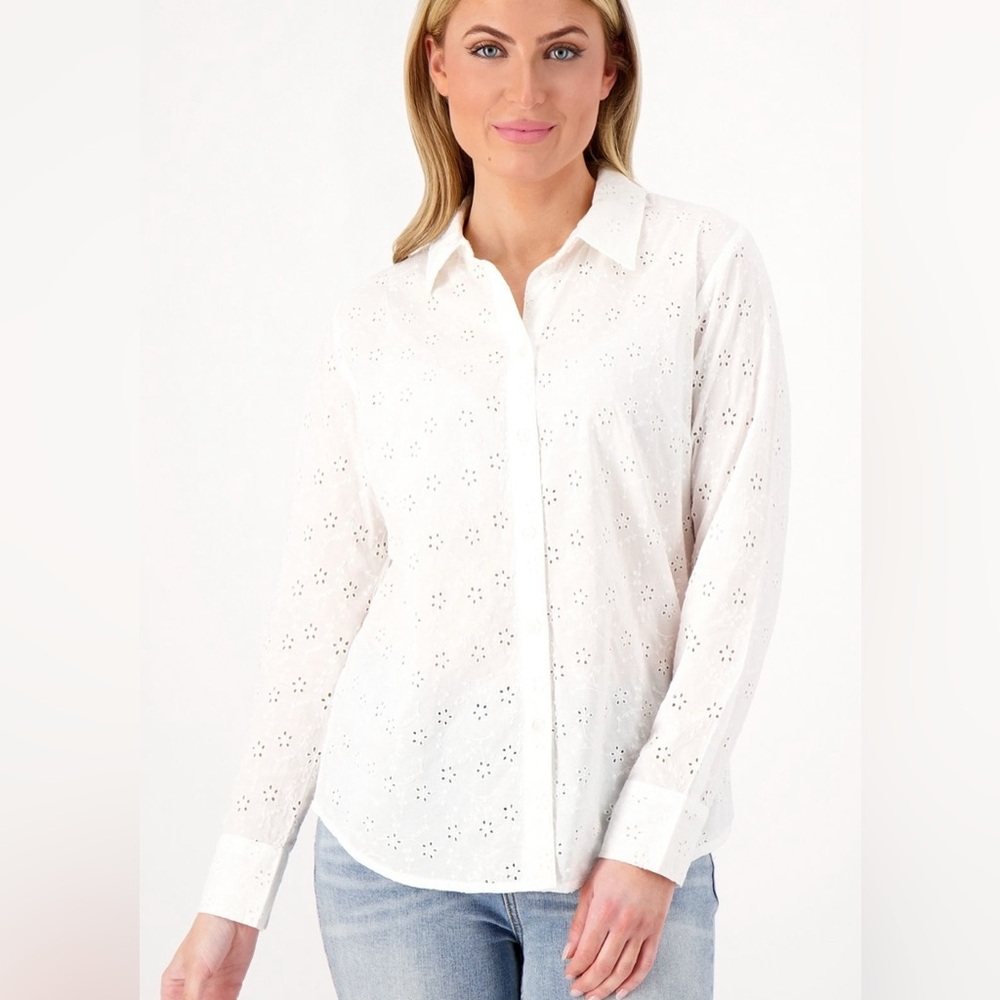 NWOT CANDACE CAMERON BURE White Eyelet Button Down size small